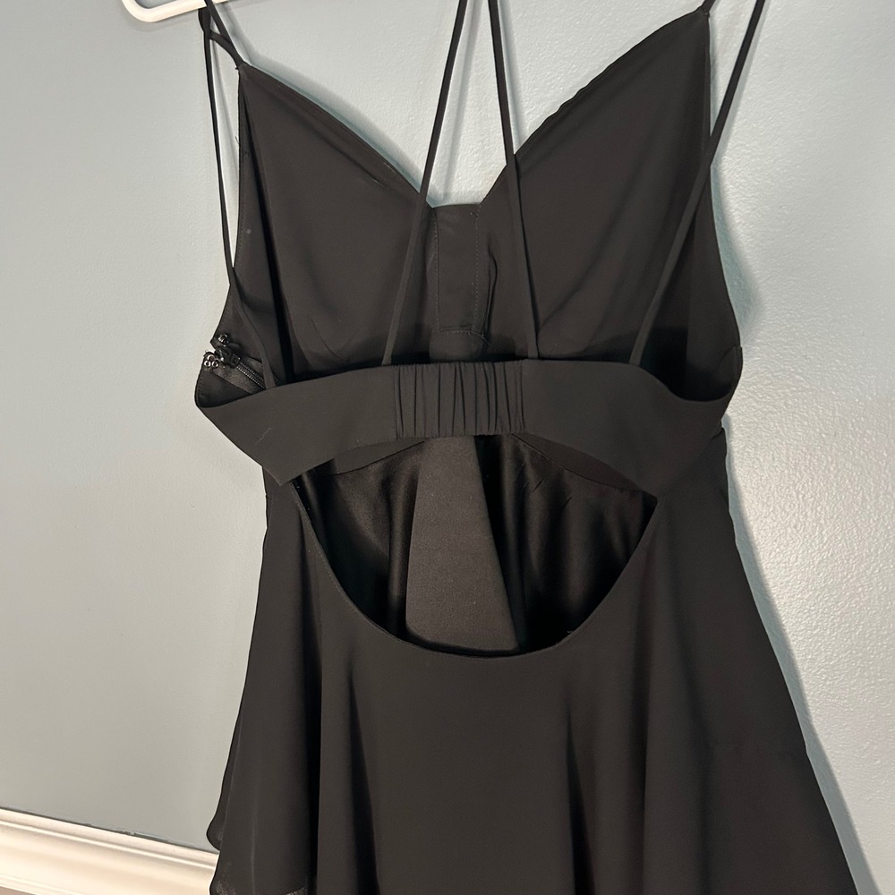 Express Womens Black Double Strap V-Neck Peplum Cami Top Open Back Size S - Picture 2 of 10